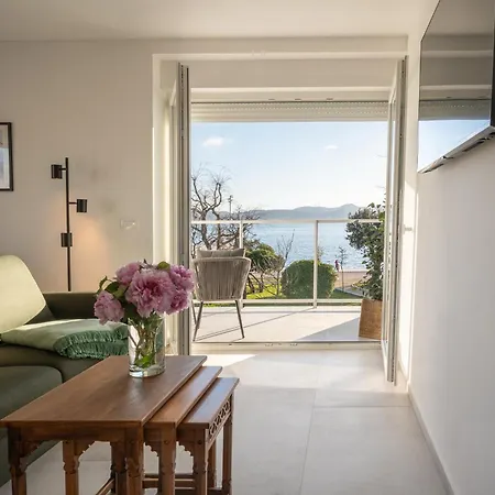 Lumanis Foro Apartment